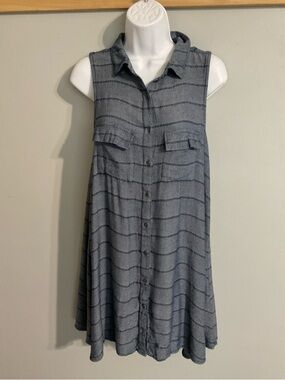 Mudd Sleeveless Striped Mini Dress in Shades of Navy Size Medium